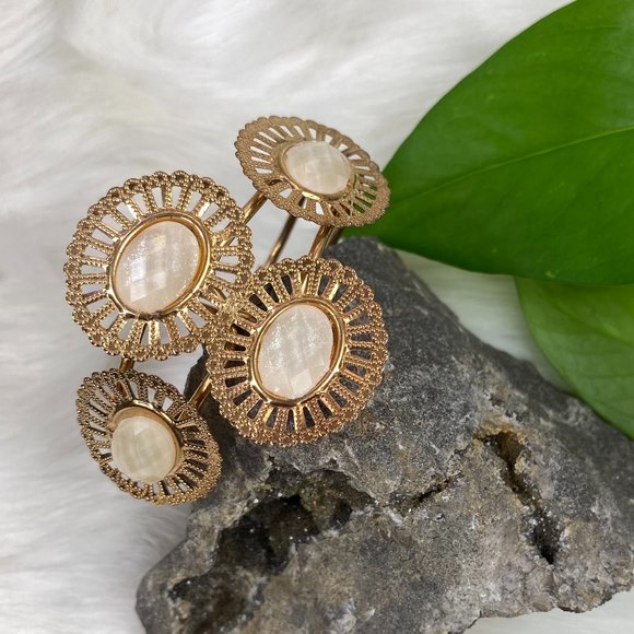 Hinged Cuff Bracelet Plastic Cabochons - Picture 1 of 8